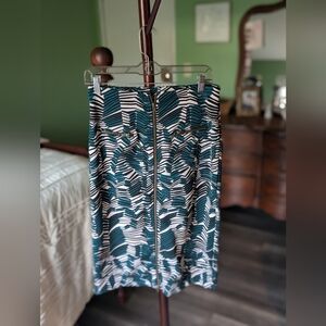 Worthington Teal and White Geometric Zip-Front Pencil Skirt